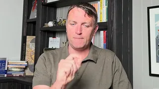 Frame from Sven Carlin's video at 18:26.