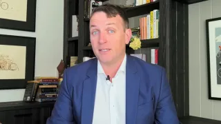 Frame from Sven Carlin's video at 15:03.