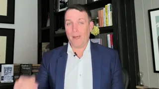 Frame from Sven Carlin's video at 4:43.