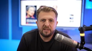 Frame from Tom Nash's video at 0:00.