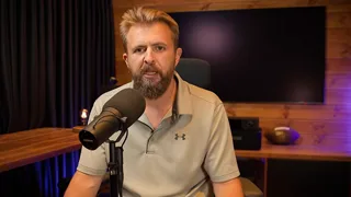 Frame from Tom Nash's video at 4:06.
